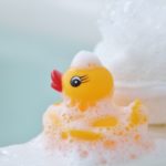 0歳1か月と2歳、2人の子供とスムーズにお風呂に入る流れと方法